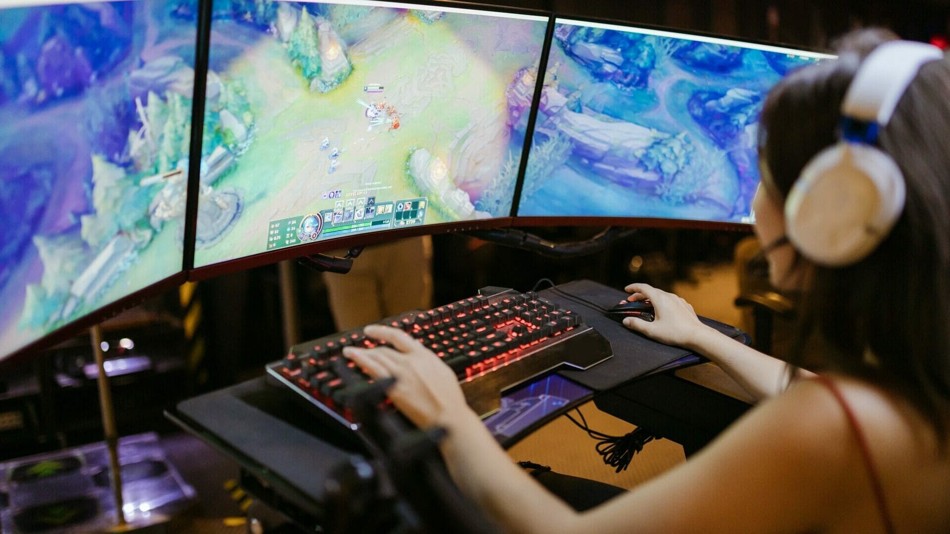 Playing on a computer: what parents need to know - SHARED SCREEN