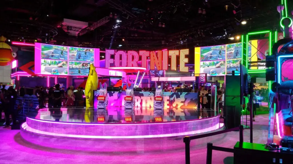 What is the E3 convention? 2 E3 2019 Screen 5 Écran Partagé
